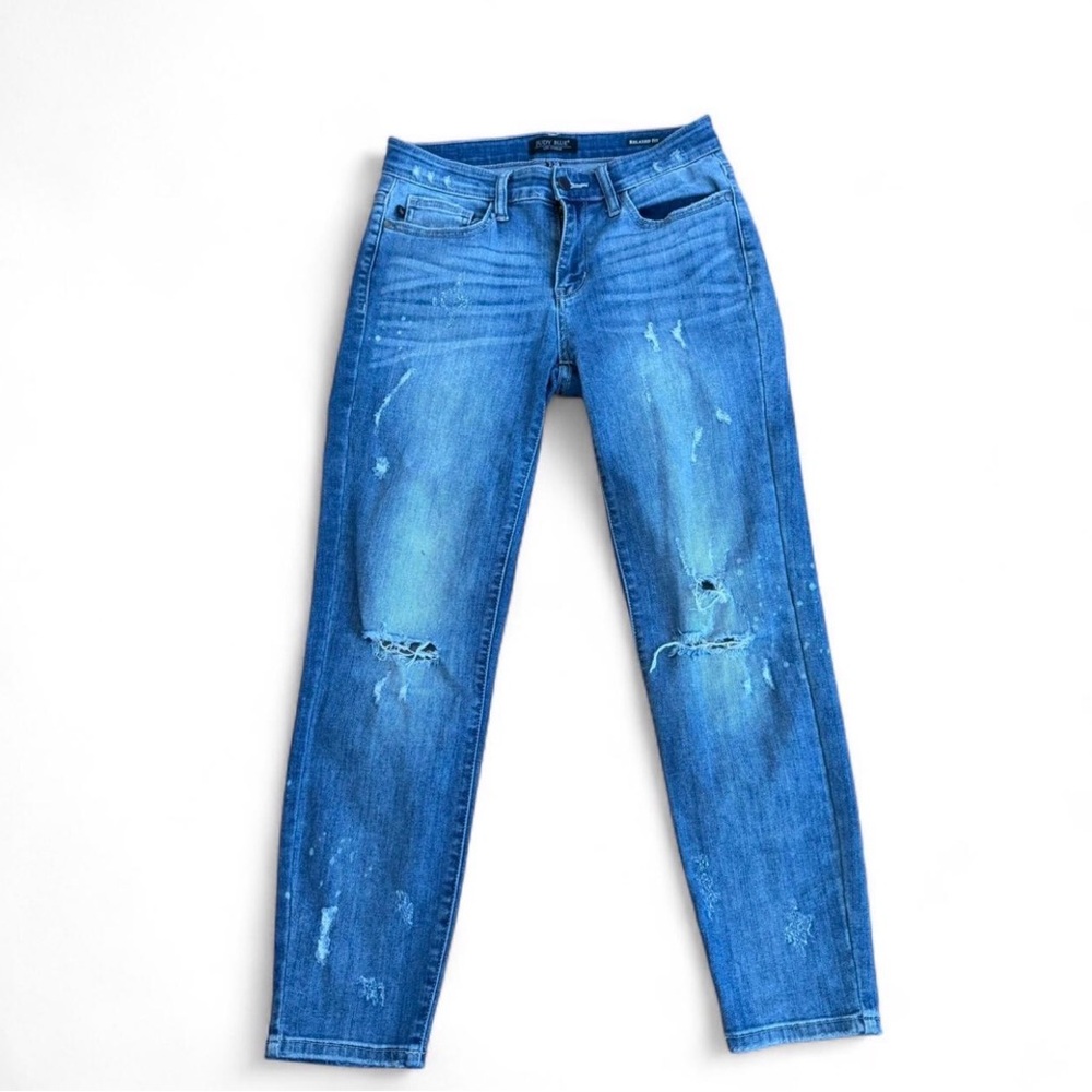 Judy Blue Relaxed Fit size 7/28 Stylish Blue Distressed Jeans